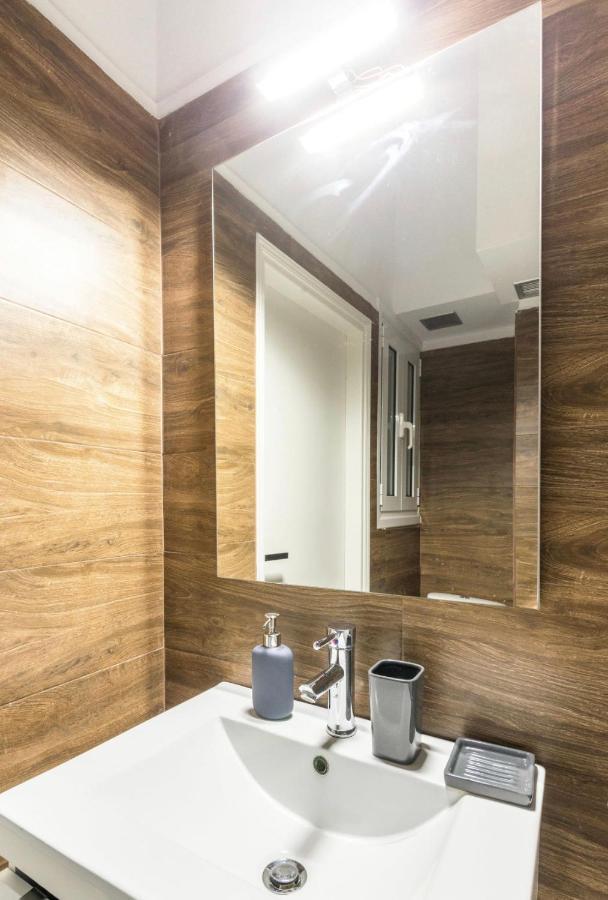 Luxuriously Central Studio In The Heart Of Ateny Zewnętrze zdjęcie